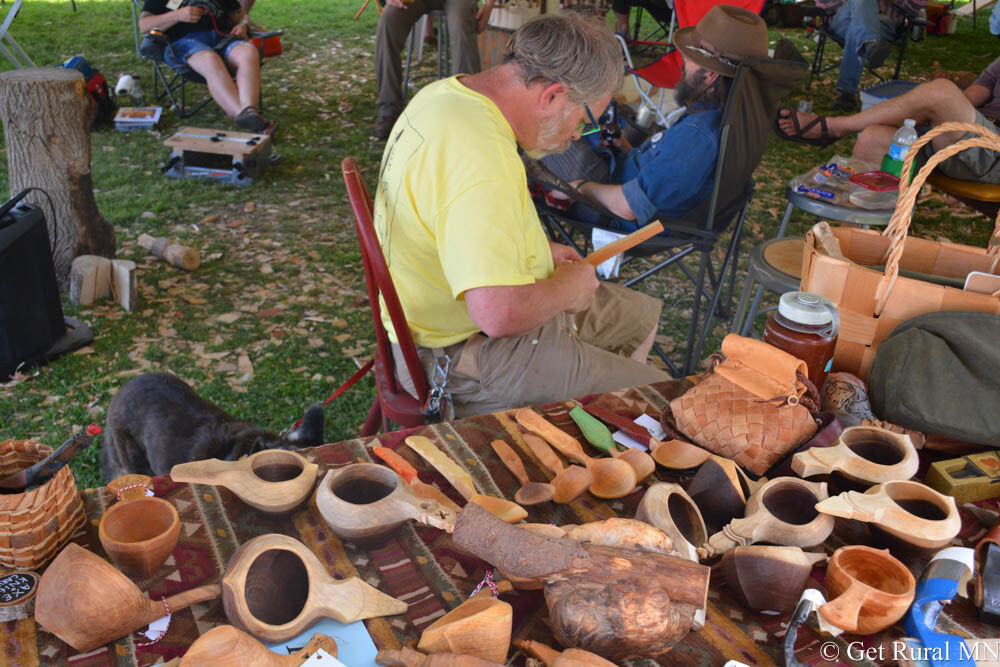 Festivaliai Spoon Carving.jpg